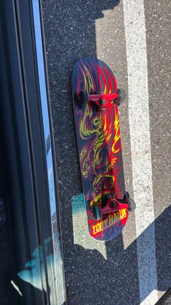 T. H. Skateboard