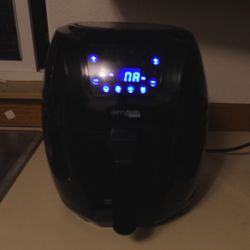 Skinnytaste - Black Air-Fryer with Digital Display!