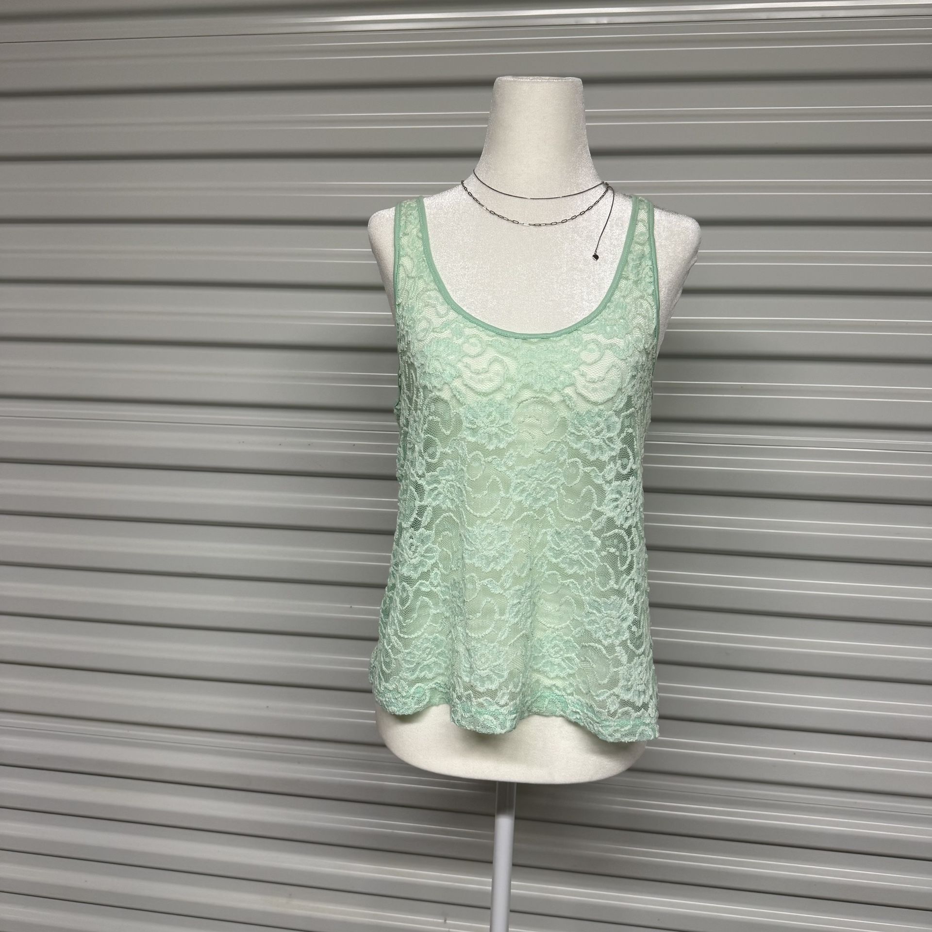 Mint Green Lace Tank Top • Size Small 
