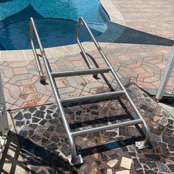 Pool Ladder