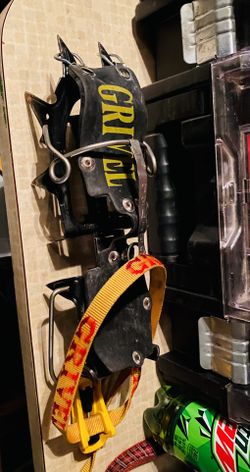 Grivel Crampons 50$ Granite Gear Bag