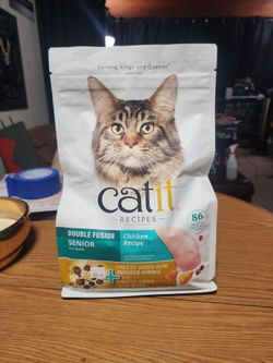 Senior cat food