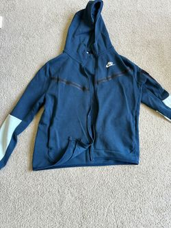 Nike Tech