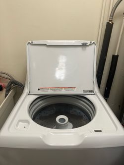 GE Hotpoint 4.0 cu.ft. Top Load Washer