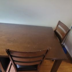 Dining Table With 4 Leather Seated Chair Set For Sale 
