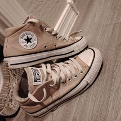 Converse Size 5 