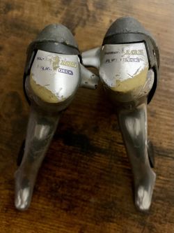Shimano 105 2x9 Shifters
