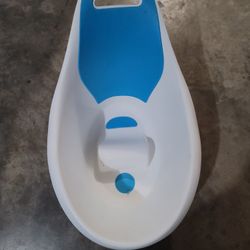 Munchkin Sit & Soak Tub