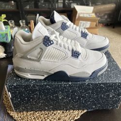 Jordan 4 Retro Midnight Navy