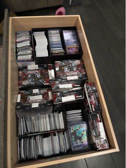 SELLING MY BULK COLLECTION OF CARDS AND THERE IS SOME VALUE