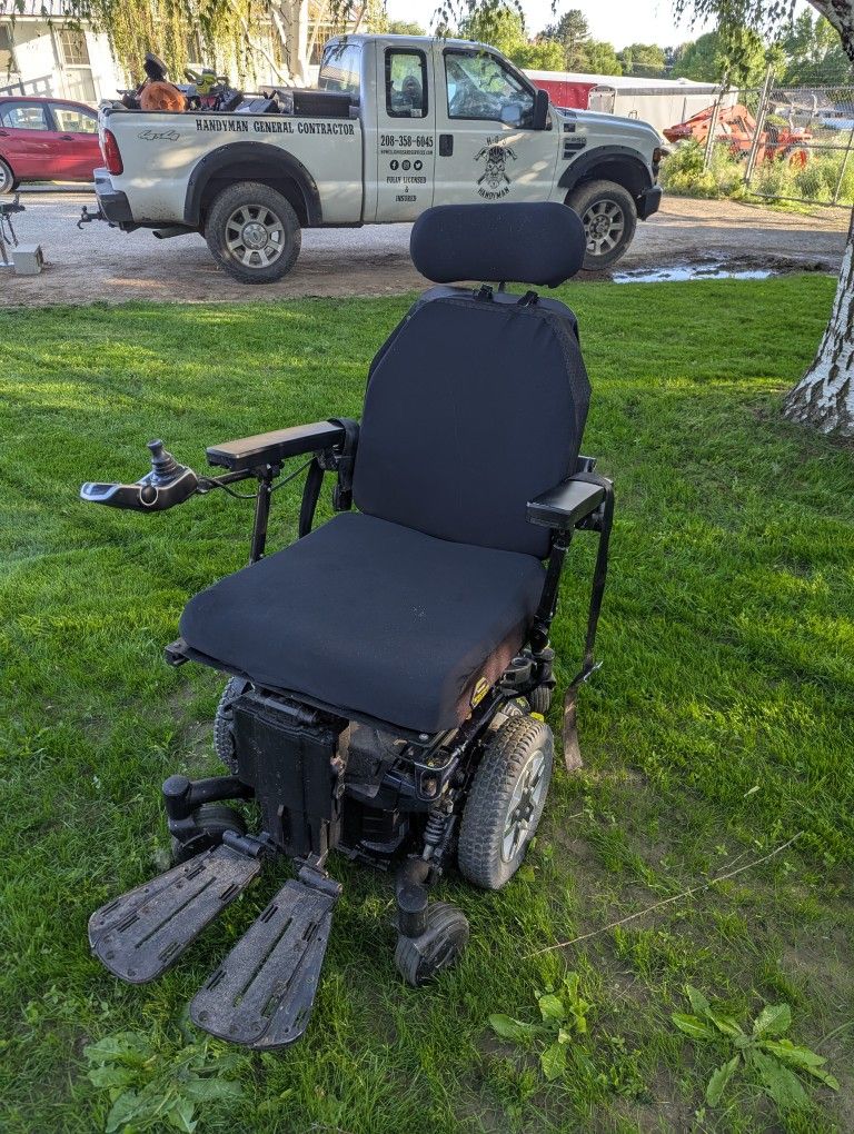 Big Man Reclining Chair With Wheels