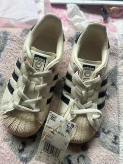 Baby girl Addidas shoes size 9