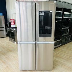 Samsung - 23 cu. ft. Smart Counter Depth 4-Door Flex Refrigerator with Family Hub  AND  Beverage Center - Stainless steel Model:RF23ASR/AA MWEGU