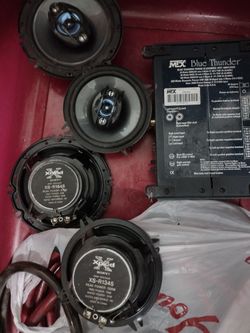 2 Sony Xplode 6 1/2s And 2 Sony Xplode 5 1/2s And A Myx 500 Watt Amplifier