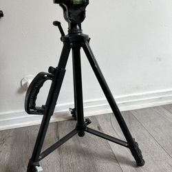 Tripod