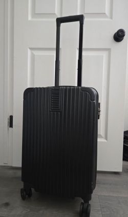 NEW Carry-on luggage