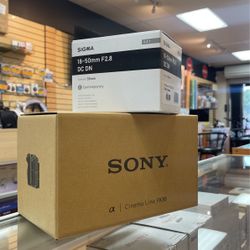Sony FX30 With Sigma 18-50mm Lens
