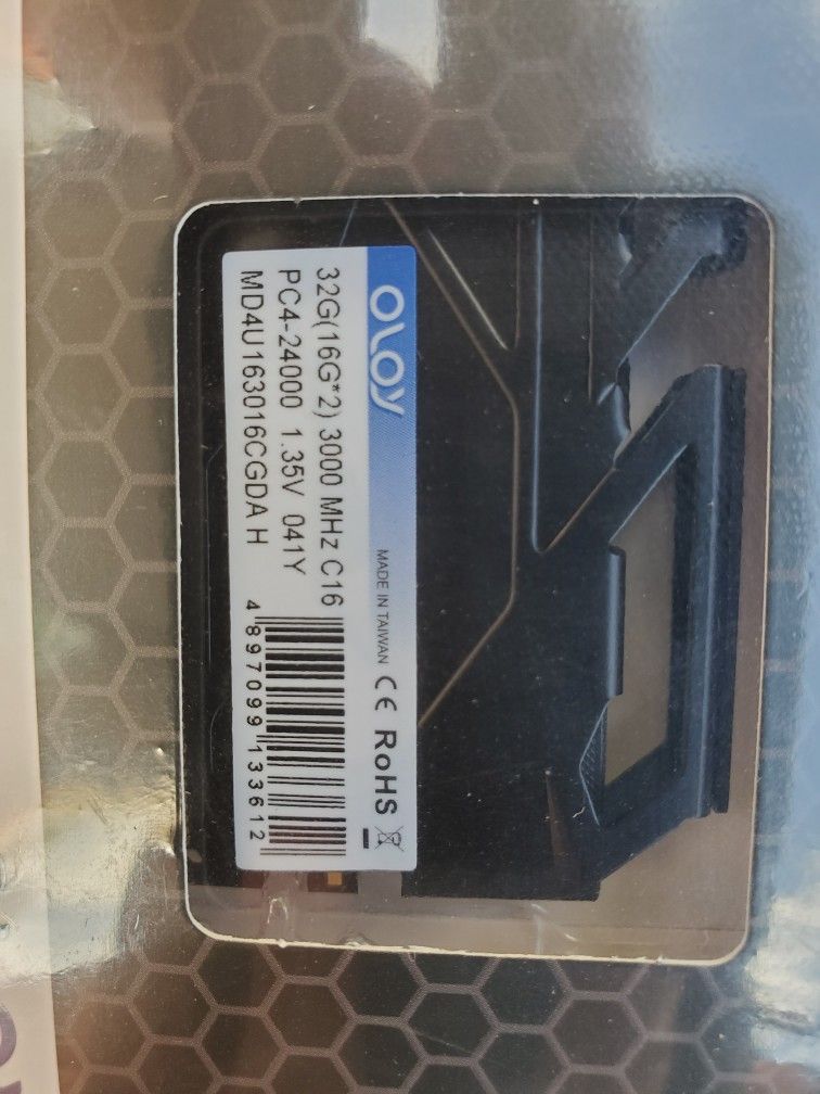 Oloy 32GB (2x16GB) DDR4 3000