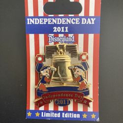 Disney Pin