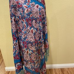 Vintage Scarf Shawl Silver threads Fringe 42”x42”