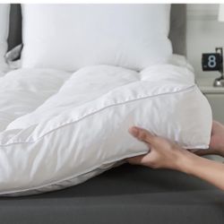 New WhatsBedding 5 Inch Memory Foam Mattress Topper Twin for Pressure Relief, 100% Cotton Cover, Comfort Supportive Pillow Top Mattress Topper, 2000GS