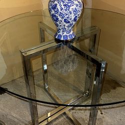 Round Glass Dining Table 