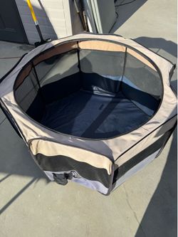 Large Blue/Beige Pet Playpen with Carrying Case