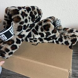 Leopard Ugg slippers