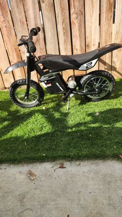 Razor Dirt Rocket MX125 Electric-Powered Dirt Bike - Black with Decal Included, for Child 5+