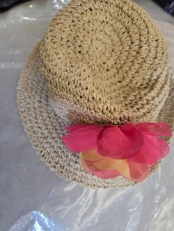 GIRLS hat