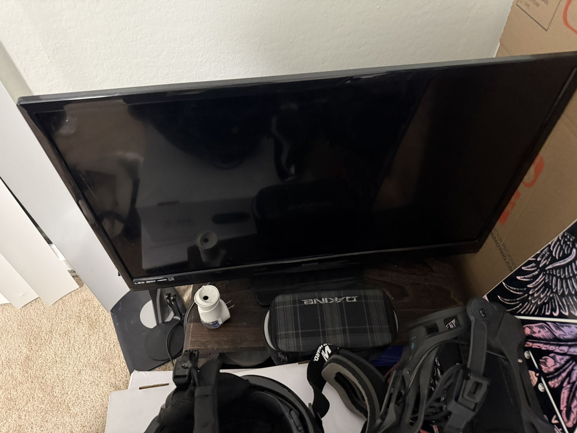 Selling Two used TVs