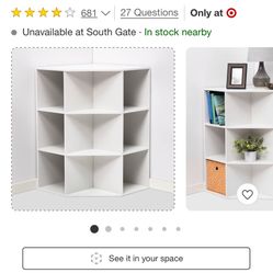 Corner Cube Book Shelf 
