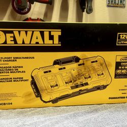 Dewalt Multi Port Charger 