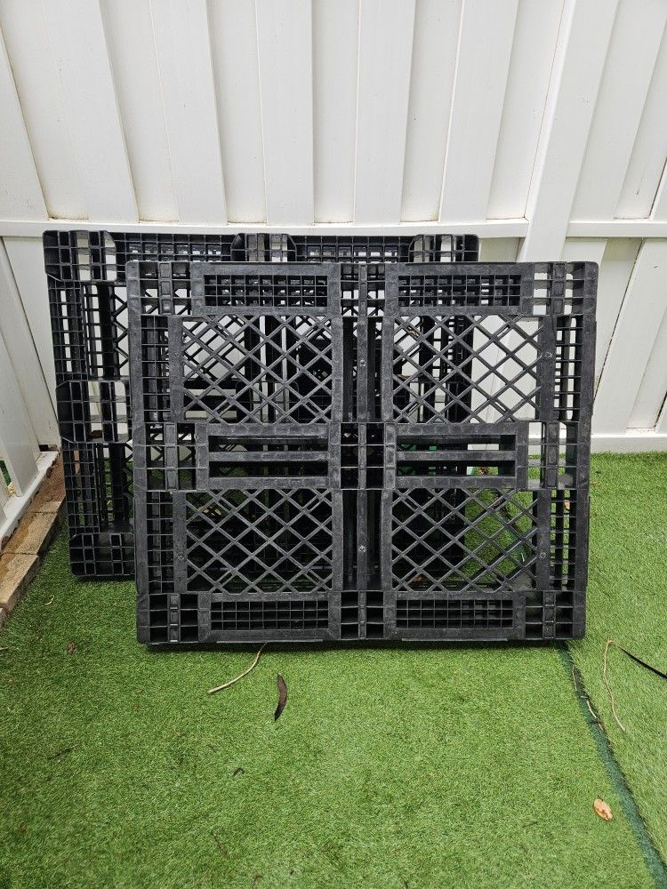 Plastic Pallets