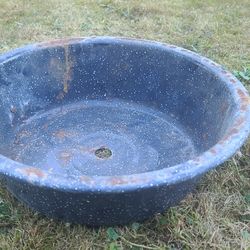 Vintage Enamel Planter 