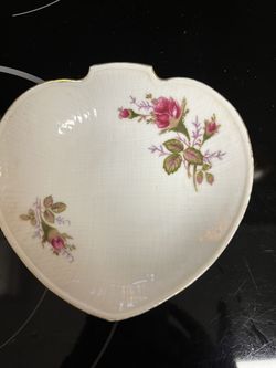 Heart Shape Vintage Dish With Rose
