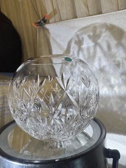 Cut Crystal Round Rose Bowl Vase