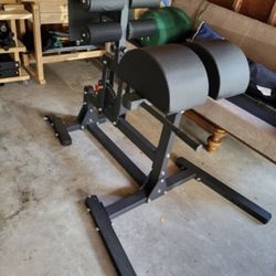 Titan Fitness GHD With Wheel Kit - New Condition!