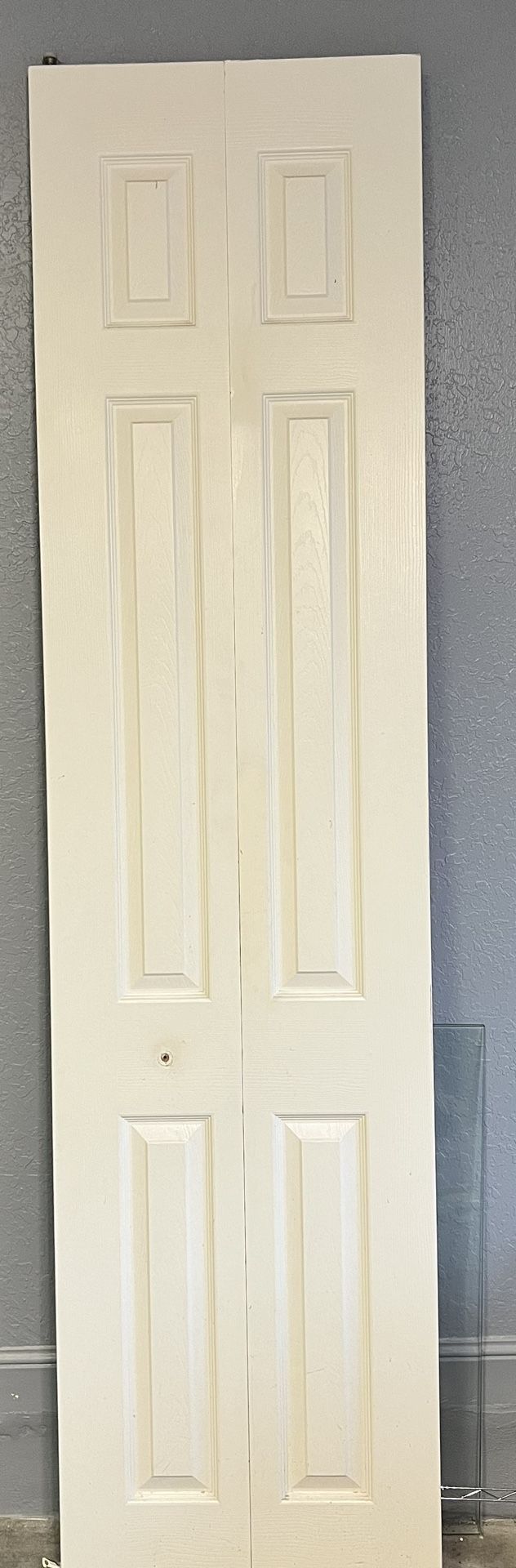 Bi-Fold Closet Door