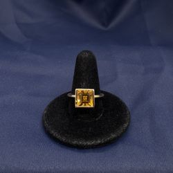 18KYG Citrine Bezel Solitaire 
