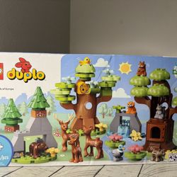 LEGO DUPLO Wild Animals of Europe 10979 Building Toy Set (85 Pieces)