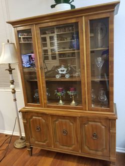 China Cabinet & Buffet