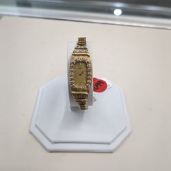 14k Gold Seiko Watch Diamond Around It 17.9 Gram Regular Price $1200 Sale Right Now $1099 If You Are Interested Please Ask For Maribel Thank You 