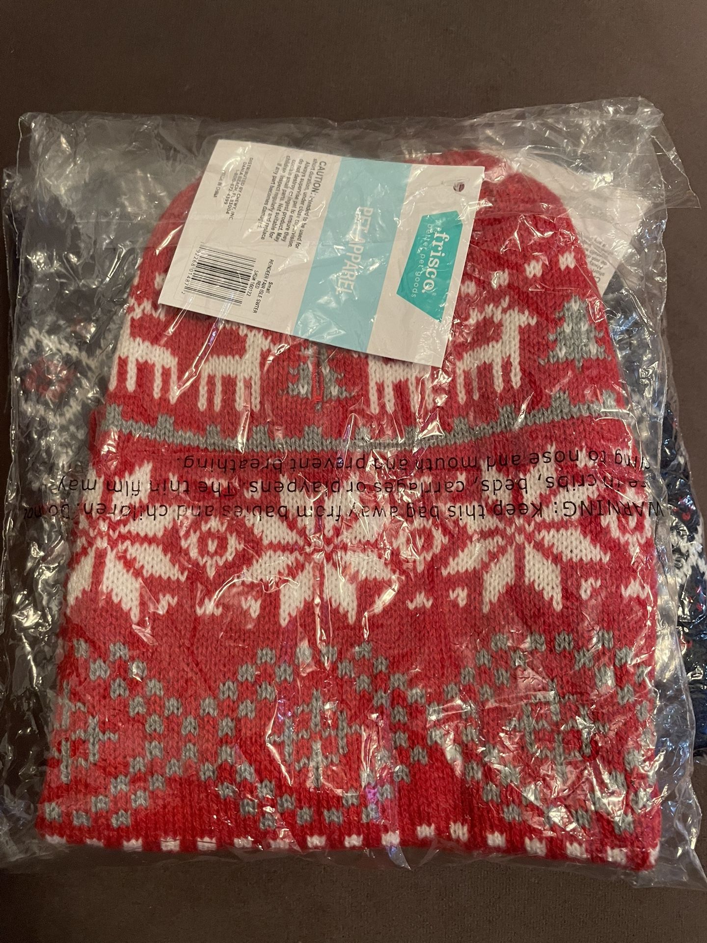 Pet Sweater Christmas, New Red (small) 5dls,or Navy (medium) 5 dls. each