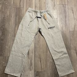 Essential Sweatpants