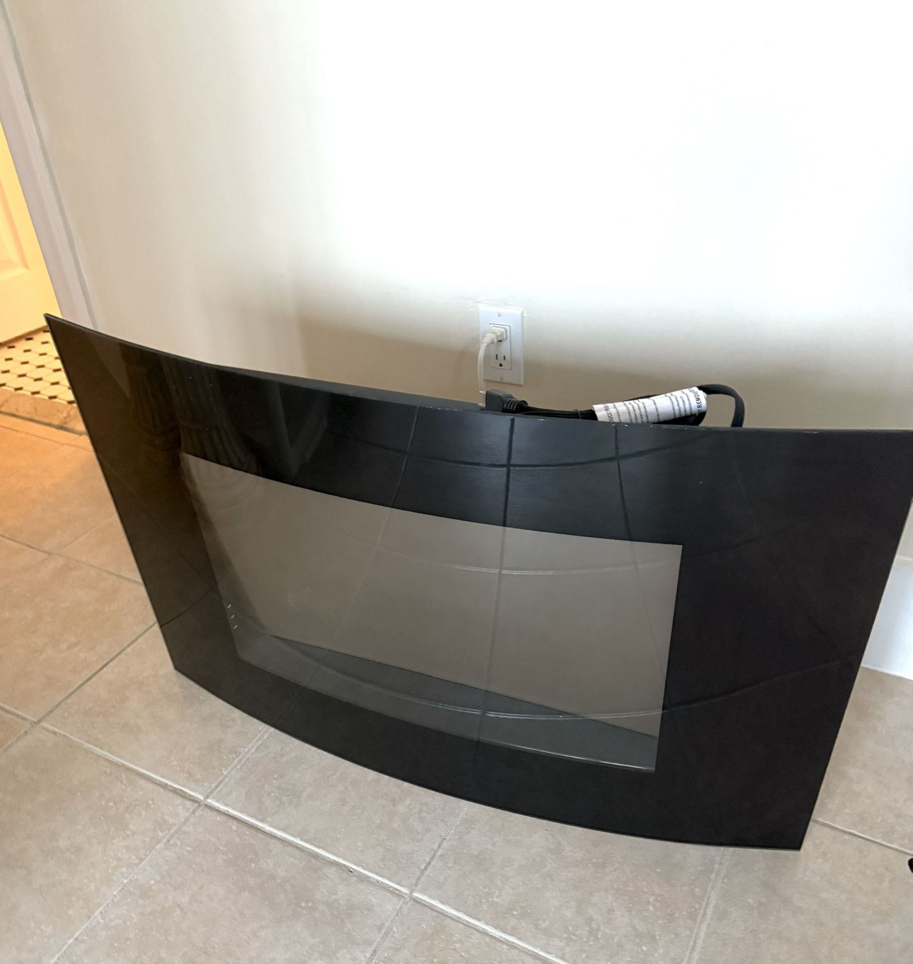 Arched Electric Wall Mountable Fireplace 