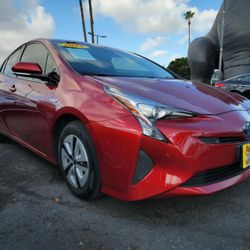 2018 TOYOTA PRIUS THREE HATCHBACK 4D 