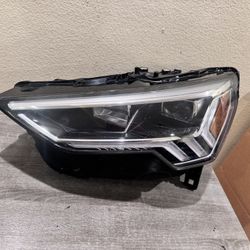 2019 To 2024 AUDI Q3 LH HEADLIGHT LED 