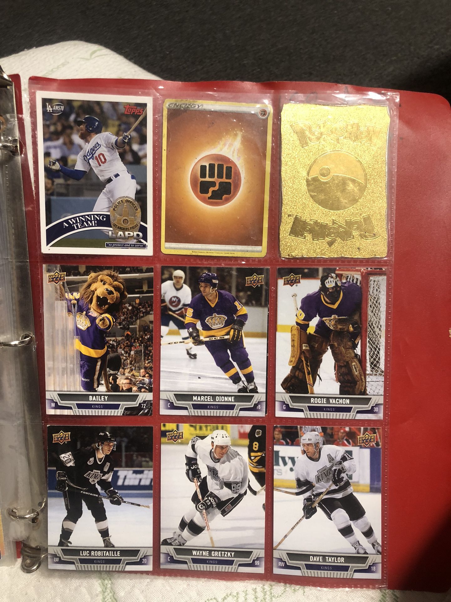 Cards Marvel Comics NBA Kobe Brian Wwf