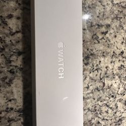 Apple Watch Series 10 (unopened)